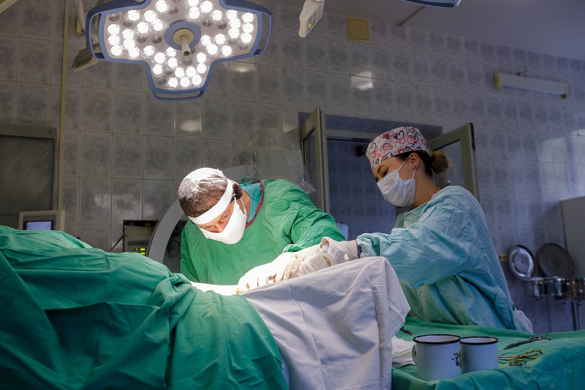 С начала года люберецкие хирурги-травматологи провели около 200 операций по протезированию тазобедренного сустава.
